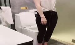 最新流出❤️《疯狂抖音》（忘记镜头的妹子）颜值反差婊美女1