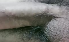 风骚的黑丝御姐露脸自己抠逼好刺激，浪叫不止表情好骚，给大哥口交大鸡巴舔蛋蛋，让大哥爆草抽插直接内射