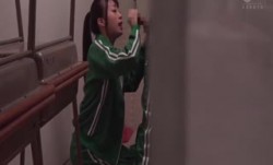 [中文字幕]DFE-038「あの裏垢の子」も今、いちかちゃんが着てるそ