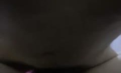 圆润大屁股肉肉身材少妇居家夫妻啪啪，掰穴特写翘起肥臀后入抽插猛操