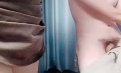 气质甜美系列妹子，深喉卖力口活蹲下深喉怼嘴第一视角露脸自慰抠逼