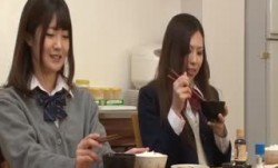 HUNT-984妹2人とまさかの3P！中出しするハメに…。上の妹は美人なのに奥手