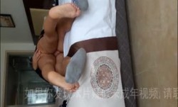 大白天应约去酒店操熟熟，她说只有在酒店才敢大声叫