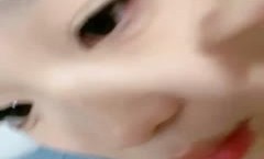 乖巧文静新人妹妹！居家男友操 逼！细腰美乳好身材，粉嫩小穴，抓起屌往逼里塞，侧入一顿爆操