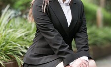 「为了找工作的女大学生中出面试，我什么都愿意！」细川洋子