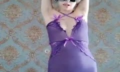 快手--极品轻熟女-凤缘分❤️：我好难受啊，老公，使劲艹我操死我，我要高潮了啊啊啊啊啊啊啊啊，好痒啊10V福利！！