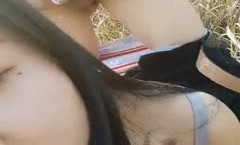 爆乳萝莉女神『鹿爷』路边勾搭陌生人开车户外野战不过瘾车上无套又操一炮又用火腿肠插浪性瘾太强
