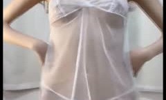 推特抖音风极品身材网红嫩妹【樱子姬】定制私拍特辑~各种COSER摇摆裸舞 (21)