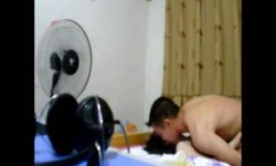 珍藏—电脑肉鸡偷开摄像头远程私密录象第16部-露脸夫妻做爱口口，真实性生活大曝光