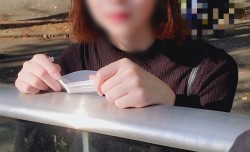 【无故】※一旦被发现立即删除「求你了，请不要出售…」无视拼命的恳求，晒出皮肤白皙的地方女子的脸。在第2次性爱中获
