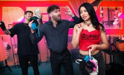 Pervz Singles – Scarlett Alexis