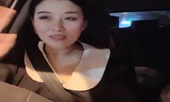 长相不错的少妇驾车出去玩车震，不过瘾再到酒店再来一炮