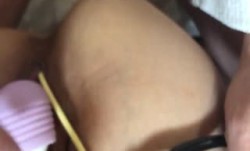 《字母圈牛逼大神极限调教☛阴环骚母狗系列》震撼全网露脸反差婊体验各种虐阴虐肛，玩法花样多，一路高能无尿点无水原版(3)