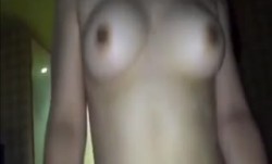 爸爸不在家，跟妈妈的真实做爱视频，不得不说，妈妈的活是真不错啊！